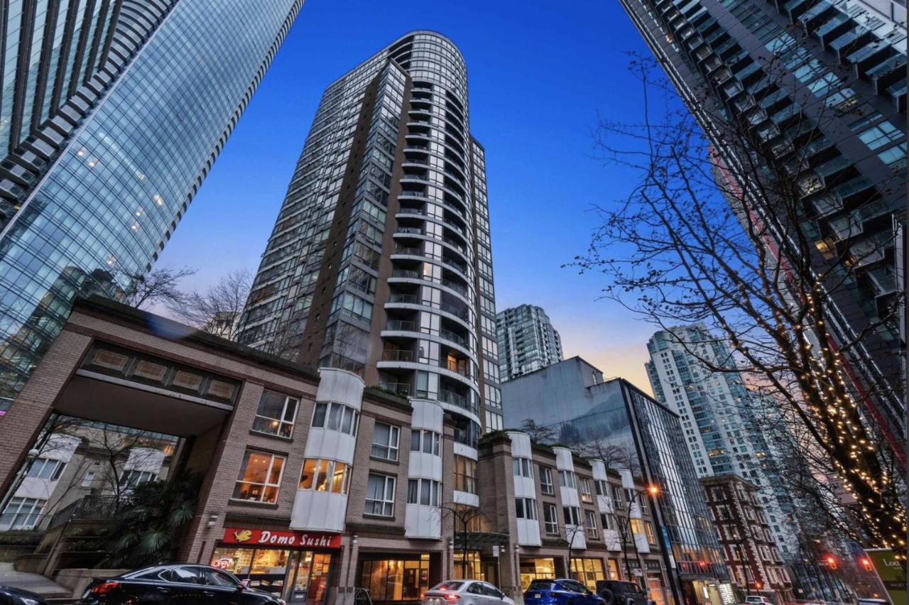 Robson & Granville Luxury Suite Vancouver Zewnętrze zdjęcie